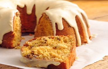 Spiced_Harvest_Maple_Cake_With_Maple_Frosting